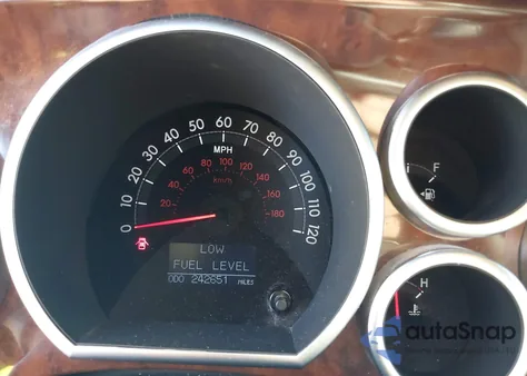 2008 Toyota Sequoia Limited 5.7L V8 from USA, damaged, VIN 5TDZY68AX8S005618